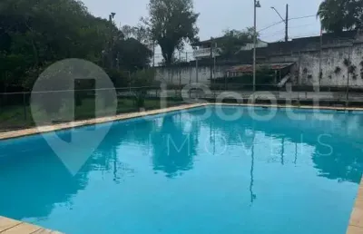 Casa com piscina e quadra a venda no rio grande - sbc