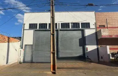 Galpão para alugar, 330 m² por r$ 7.000,00/mês - residencial celina park - goiânia/go