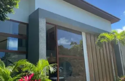 Casa em condomínio fechado com 6 quartos à venda na mata de são joão, praia do forte, mata de são joão, 800 m2 por r$ 2.900.000