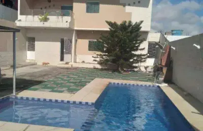 Casa com 6 dormitórios à venda por r$ 790.000,00 - indianópolis - caruaru/pe