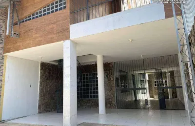 2 casas conjugadas com piscina e lazer – 460m² para moradia ou comércio