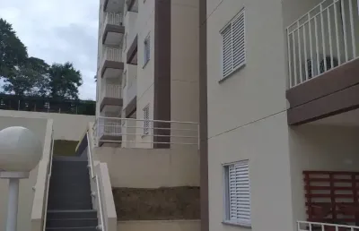 Lindo apartamento com cozinha planejada e sacada no condomínio ana beatriz.