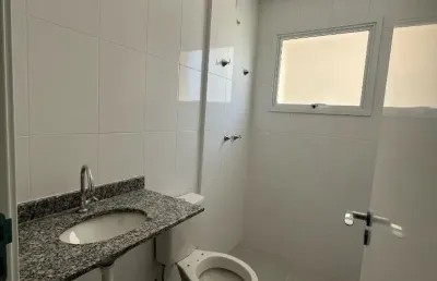 Apartamento com suíte e sacada gourmet no arboville, vista previlegiada.