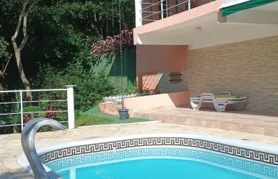 Linda chácara no condomínio fechado recanto dos pássaros - jacareí/sp