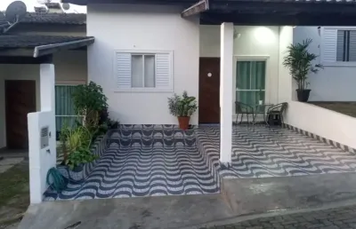 Casa em condomínio fechado com 2 quartos à venda na Avenida José Theodoro de Siqueira, 429, Bairro do Colonia, Jacareí