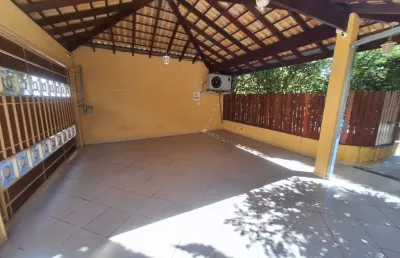 Belíssimo sobrado no villa branca - melhor localização do bairro