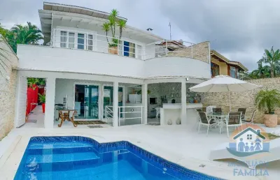 Excelente imóvel alto padrão mobiliado e decorado na praia da cocanha em caraguatatuba