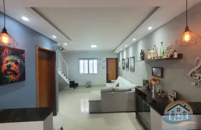 Excelente sobrado mobiliado em condomínio há 100 metros da praia no bairro praia das palmeiras!!