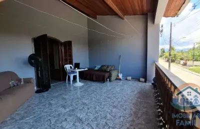 Excelente sobrado localizado no bairro morro do algodão em caraguatatuba!