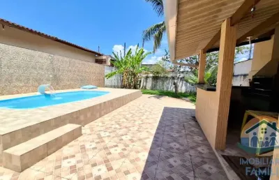 Excelente imóvel amplo com piscina localizado no bairro morro do algodão!!