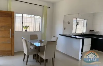 Excelente imóvel localizado no bairro balneário dos golfinhos em caraguatatuba!