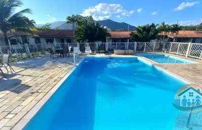 Excelente village mobiliado com entrada independente e lazer completo no bairro martim de sá em caraguatatuba!!