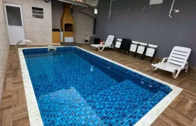 Excelente imóvel próximo á praia localizado no bairro praia das palmeiras em caraguatatuba-sp!