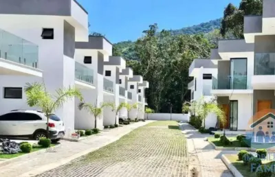 Incrível oportunidade casa de alto padrão em condomínio à venda localizado em maresias litoral norte de são paulo!