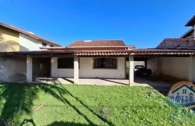 Excelente imóvel próximo ao mar localizado no bairro porto novo em caraguatatuba-sp!