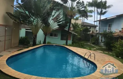 Incrível oportunidade sobrado para venda em condomínio!