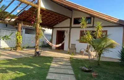 Incrível imóvel localizado próximo á praia no bairro capricórnio ii em caraguatatuba!