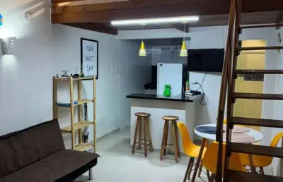 Incrível loft em condomínio com lazer localizado próximo á praia no bairro jardim porto novo em caraguatatuba!
