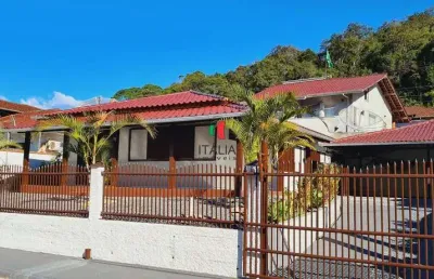 Casa com 3 quartos à venda na Rua Germano Fischer, Cerâmica Reis, Brusque