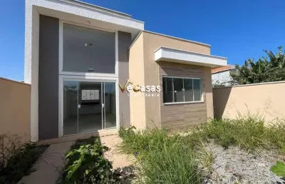 Casa com 2 quartos à venda na Avenida dos Coqueiros, 1000, Verdes Mares, Rio das Ostras
