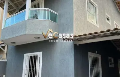 Casa duplex em meio terreno no bairro atântica - rio das ostras