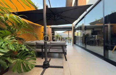Casa com 6 quartos à venda no América, Joinville 
