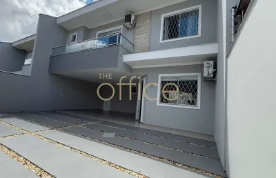 Imperdível sobrado à venda em joinville-sc, bairro saguaçu: 3 quartos, 1 suíte, 2 salas, 2 banheiros, 3 vagas, 138,32m²!
