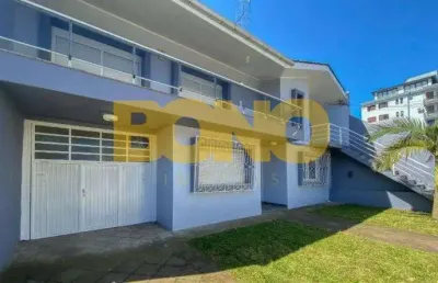 Casa com 3 quartos para alugar no universitário, caxias do sul  por r$ 3.000