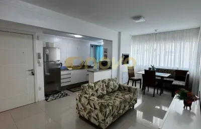 Belo apartamento mobiliado na meia praia em itapema santa catarina