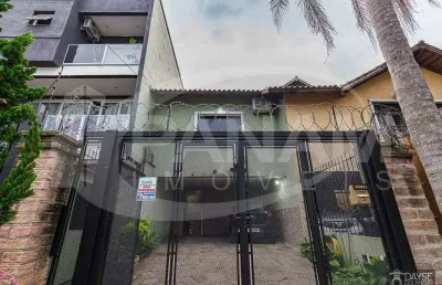 Casa com 3 quartos à venda na rua do pampa, 100, ecoville, porto alegre por r$ 899.000
