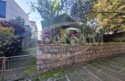 Casa com 2 quartos à venda na rua nigéria, 246, vila ipiranga, porto alegre por r$ 630.000