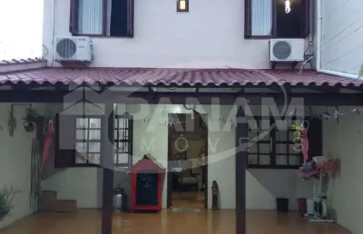 Casa com 2 quartos à venda na rua martim ferreira de carvalho, 518, sarandi, porto alegre por r$ 600.000