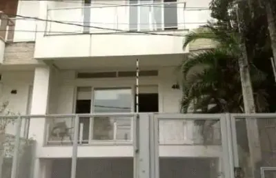Casa com 3 quartos à venda na rua caracas, 48, jardim lindóia, porto alegre por r$ 1.200.000