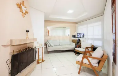 Casa com 3 quartos à venda na rua professor isidoro la porta, 58, jardim planalto, porto alegre por r$ 1.299.000