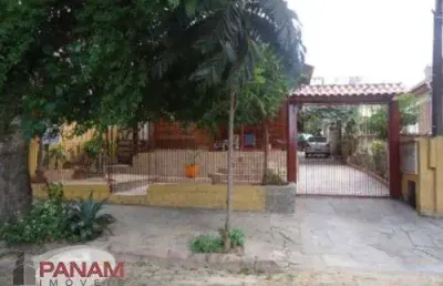 Casa com 2 quartos à venda na rua beberibe, 173, são sebastião, porto alegre por r$ 470.000