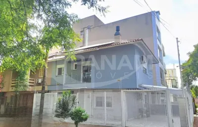 Casa com 3 quartos à venda na rua das caravelas, 88, vila ipiranga, porto alegre por r$ 1.100.000