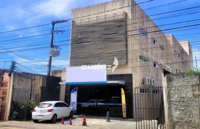 Prédio para alugar na Avenida Presidente Bandeira, 765, Alecrim, Natal