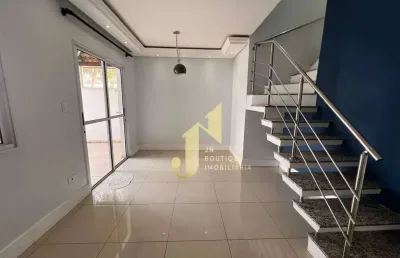 Sobrado a venda com dois dormitórios no condomínio residence club - villa branca