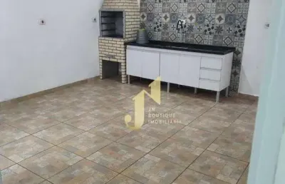 Casa a venda com 2 dormitórios no condomínio bosque das aroeiras