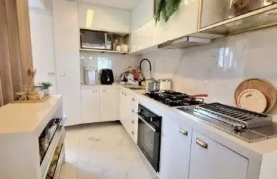 A venda belíssimo apt 87m² 3qts 1sui closet, projetado arquitet de 1ª linha, ar cond sala e qts 2vgs