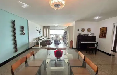 A venda belíssimo apt na av boa viagem, com 180m² 4qts 2sui 3vgs, nascente, varandão, compl de lazer