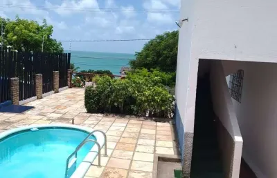 Casa a venda na praia de ponta negra, 60 metros do mar, linda vista da praia, 5 quartos, piscina.