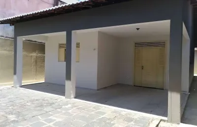 Venda de casa em ponta negra com 3 quartos (suíte), 150 m² de área construída  num terreno de 192 m²