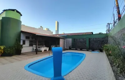 Casa de 4 quartos, piscina em ponta negra, perto do mar, 350 m².