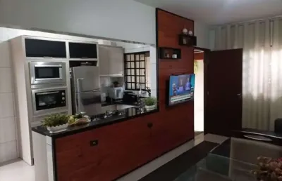 Casa com 2 dormitórios à venda, 80 m² por r$ 320.000,00 - jardim montecatini - londrina/pr