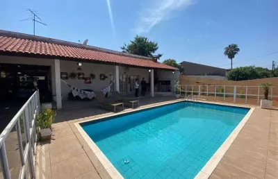 Casa com 3 dormitórios à venda, 246 m² por r$ 930.000,00 - califórnia - londrina/pr