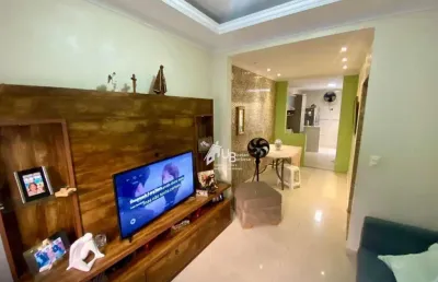 Excelente casa de vila linear com terraço e vaga no méier
