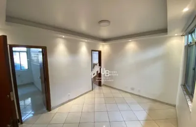 Apartamento térreo de 2 quartos no coração de olaria