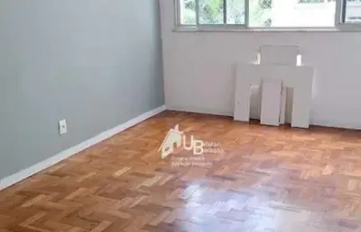 Excelente apartamento de 2 quartos com dependência e vaga na tijuca