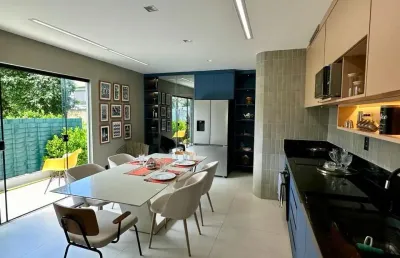 Excelente casa térrea 3/4 com piscina em buraquinho